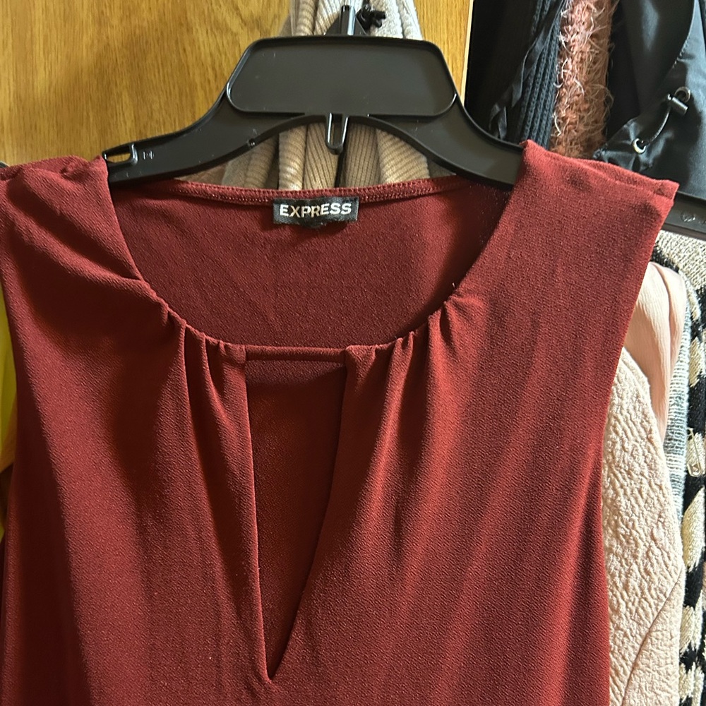 3 Express Tops bundle - Picture 11 of 12